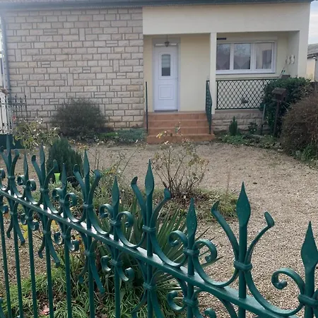 Holiday home Jchug