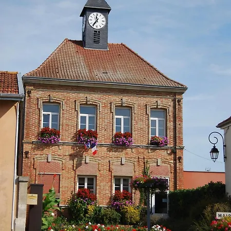 Holiday home Jchug Sapignicourt